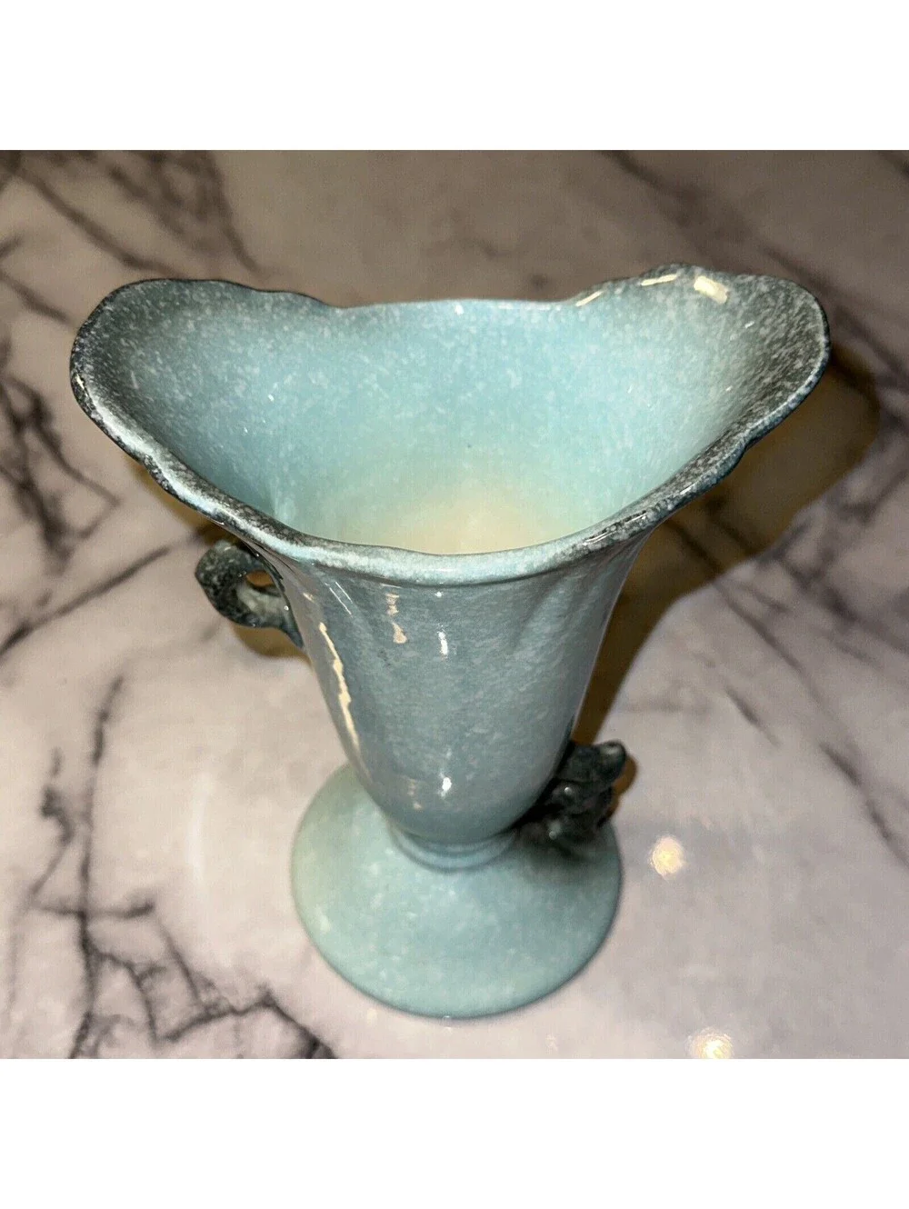 MCM 1950 Hull Wildflower W8 Vase 7 1/2